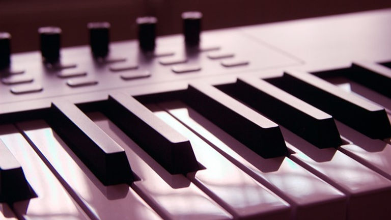 Music Modes vs Scales: Key Differences Explained