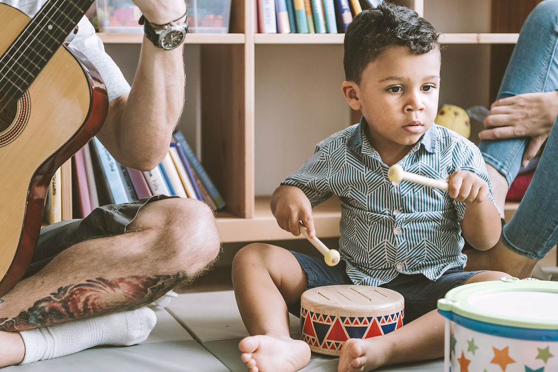 Music Lessons In Toronto: The Benefits For Toddlers