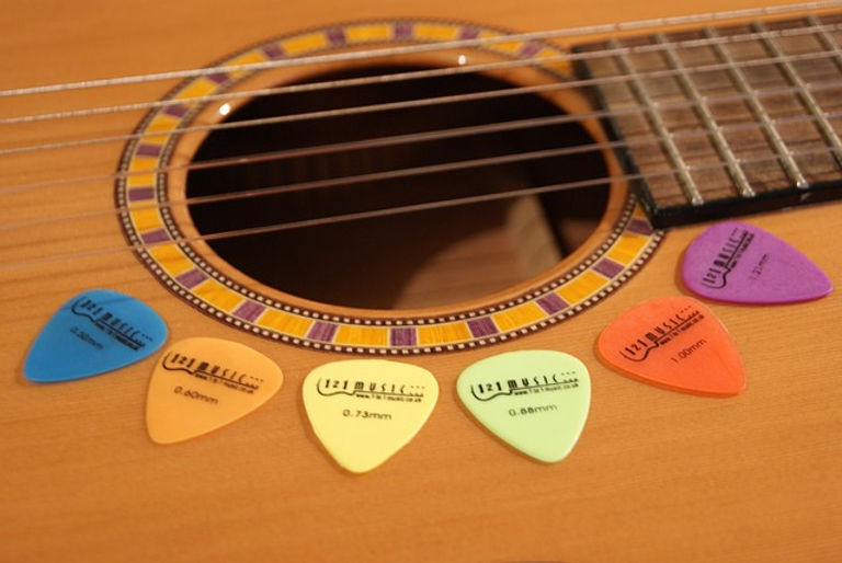 Top 10 Beginner Guitar Songs for New Players in Toronto